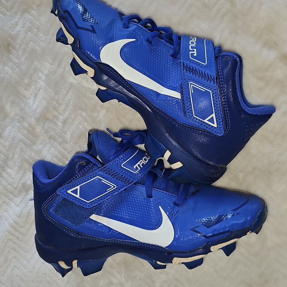 Nike Kids Sneakers - Blue and White - Picture 5 of 6